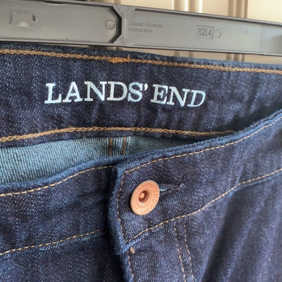 Lands’ End Jeans - Picture 3 of 4